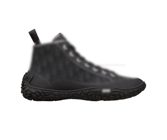 DR Black 33